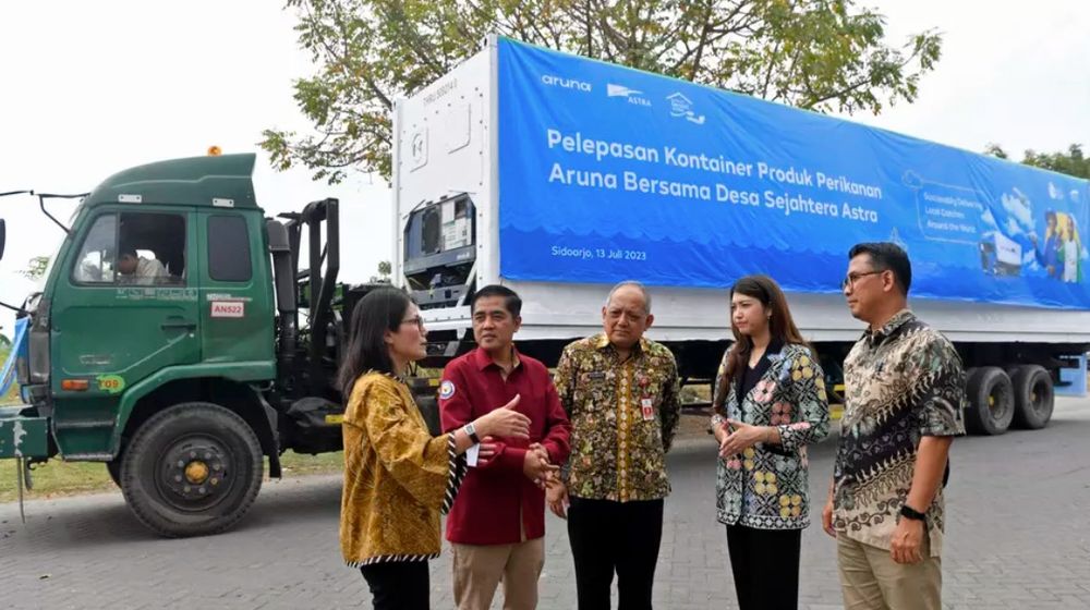 Astra dan Aruna Laksanakan Pelepasan Kontainer Berisi 20 Ton Produk Perikanan Hasil Tangkapan Nelayan Lokal
