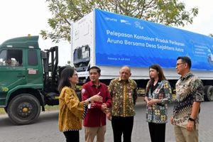 Astra dan Aruna Laksanakan Pelepasan Kontainer Berisi 20 Ton Produk Perikanan Hasil Tangkapan Nelayan Lokal