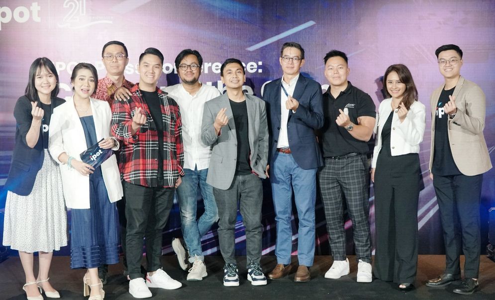 Sederet artis, pakar saham dan influencer berbagi informasi pasar modal dalam Forum Investasi IPOT Buzz