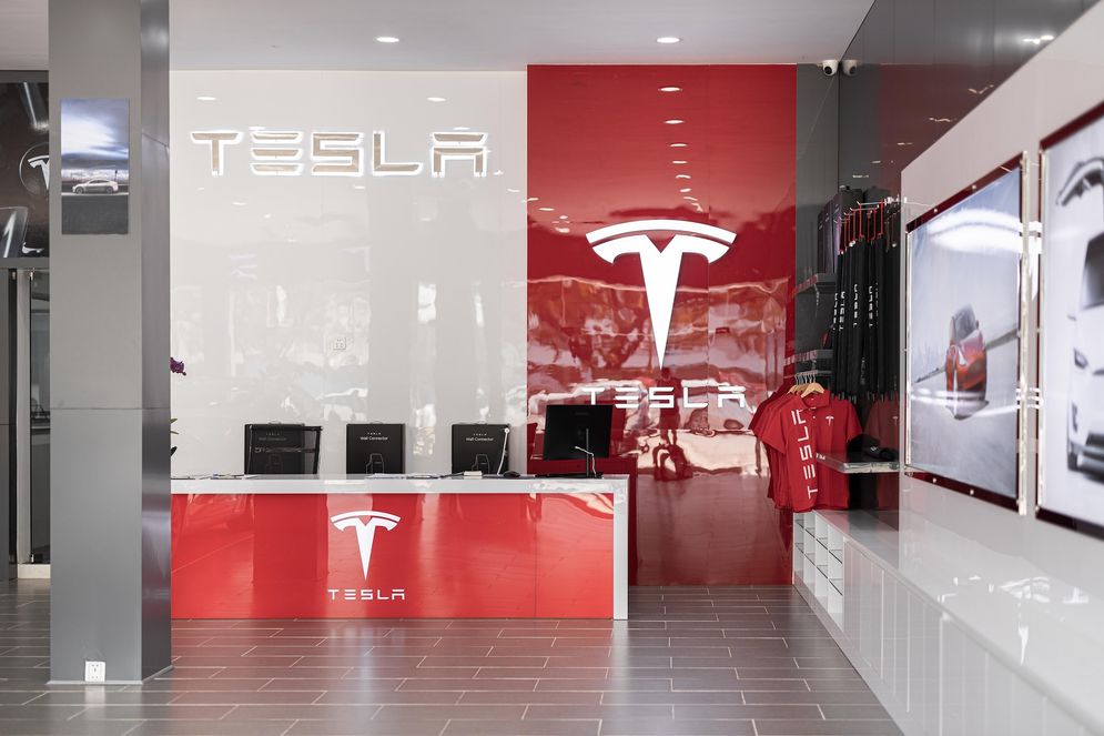 Kantor Tesla