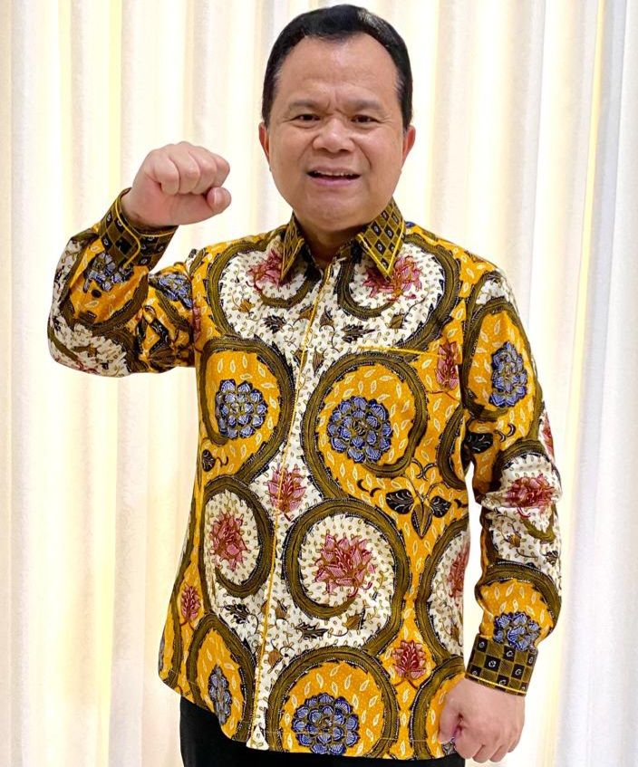 Irjen Pol. (Purn) Ronny Sompie. (Foto:Istimewa)