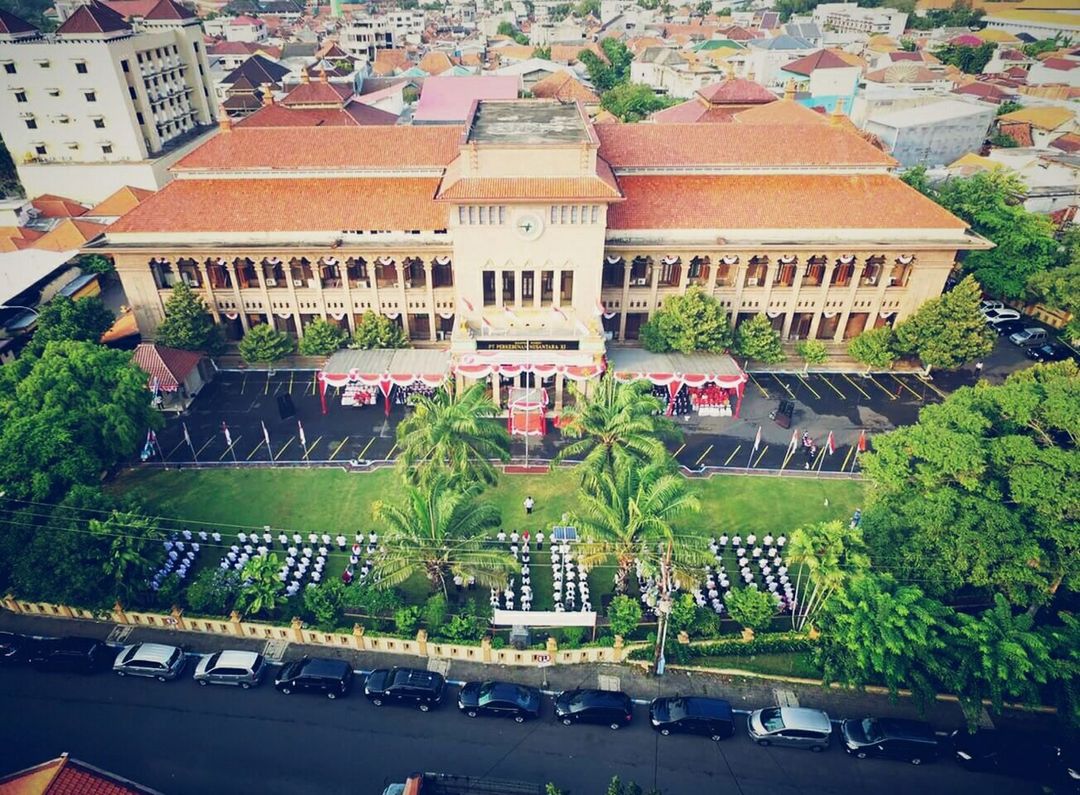 Gedung PTPN XI