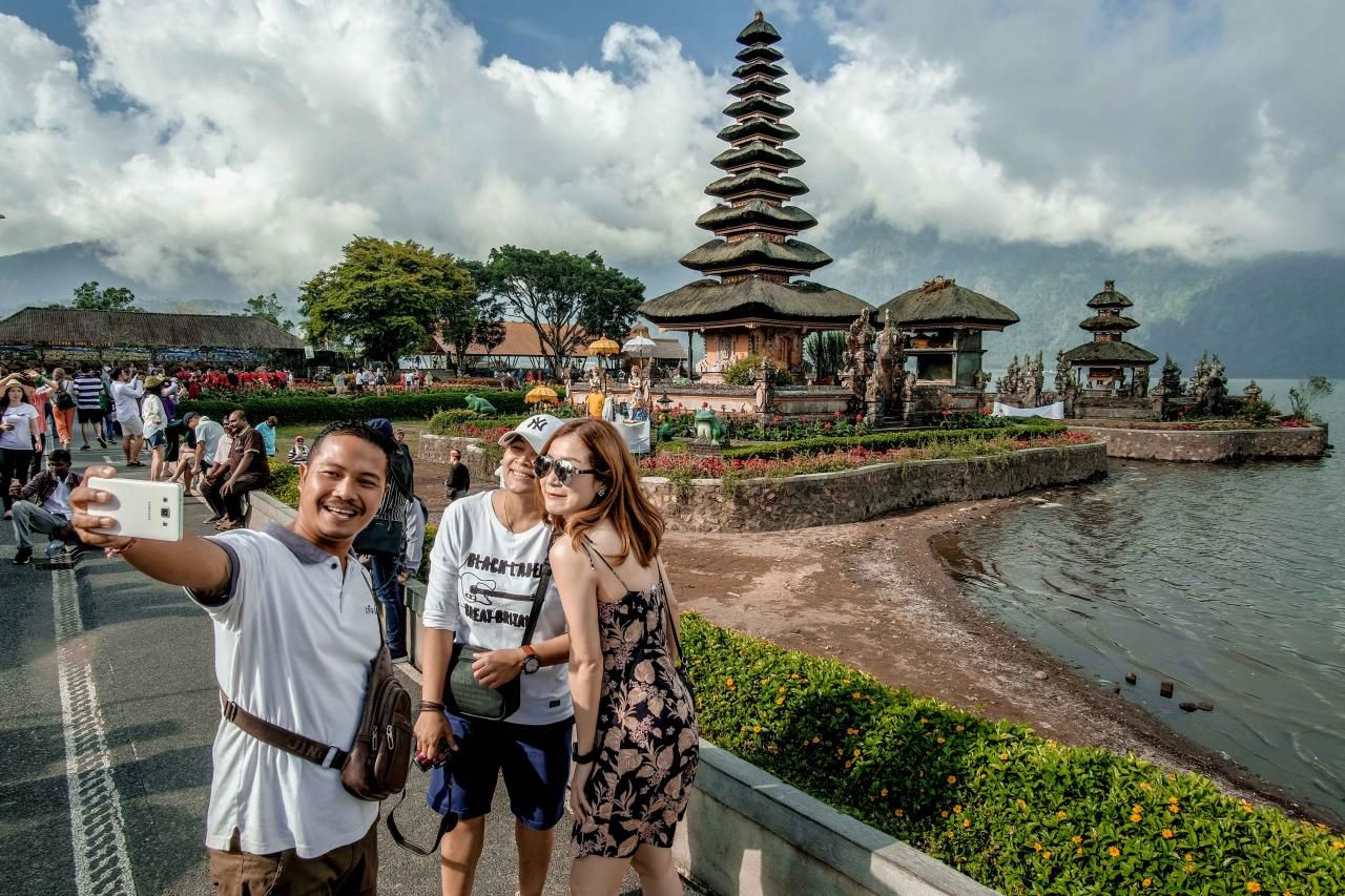 Potret wisatawan di Bali