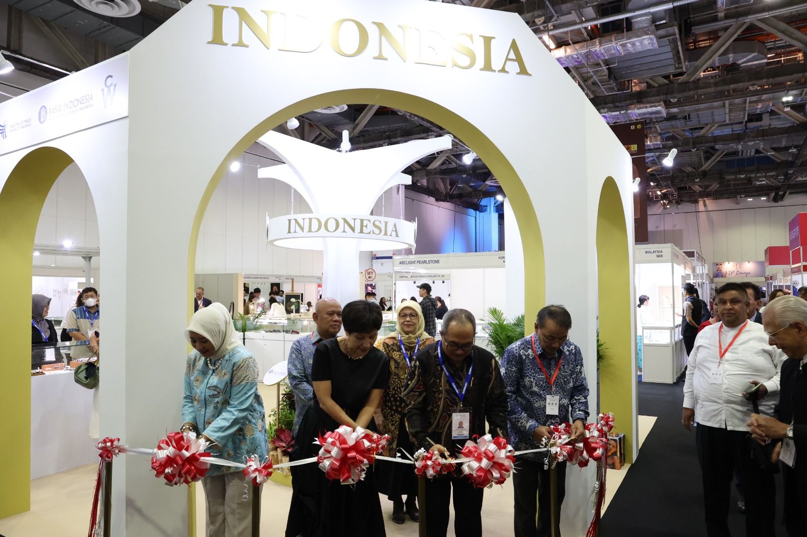 UMKM Indonesia Mejeng di Singapura International Jewelry Expo 2023