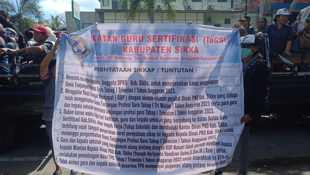 Aksei Demo Ikatan Guru Sertifikasi (TaGSi) Kabupaten Sikka, Kamis, 20 Juli 2023