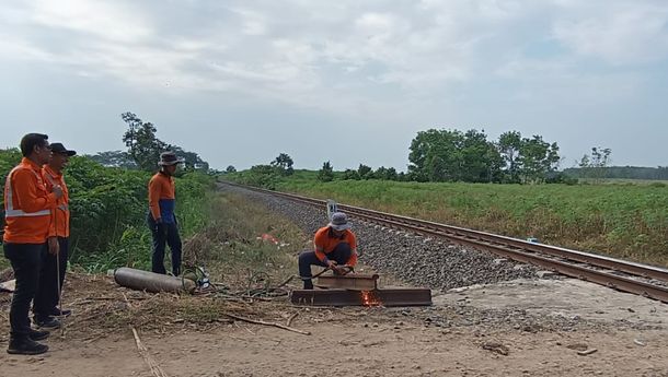 KAI Divre IV Tanjungkarang Kembali Tutup Sejumlah Perlintasan Rawan Kecelakaan