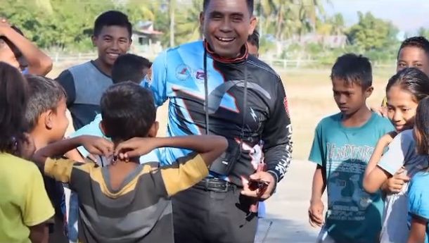 Jadikan Marapokot Destinasi Wisata Dirgantara,  Epi Embu, Ketum Komite Paralayang dan Paramotor NTT Pimpin Acara Testing Penerbangan