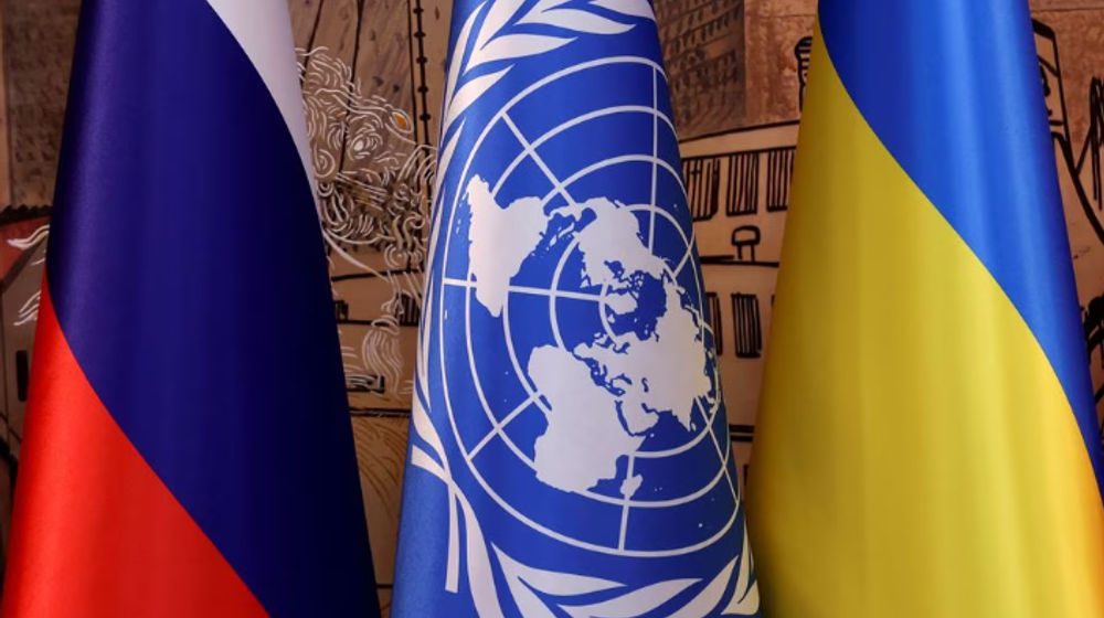 Bendera Rusia, Perserikatan Bangsa-Bangsa, dan Ukraina 