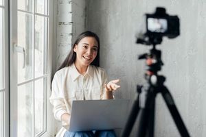 Cara Tetap Cuan Jadi Content Creator