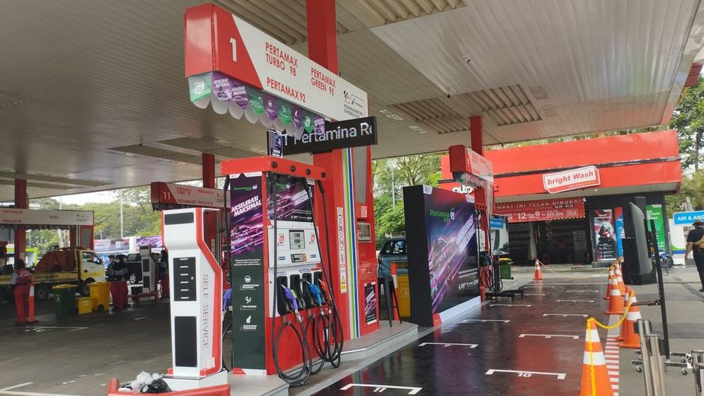 PT Pertamina Patra Niaga berharap diberikan pembebasan bea cukai untuk etil alkohol atau etanol yang berguna untuk bahan campuran Pertamax Green Ron 95 yang telah diluncurkan Pertamina.