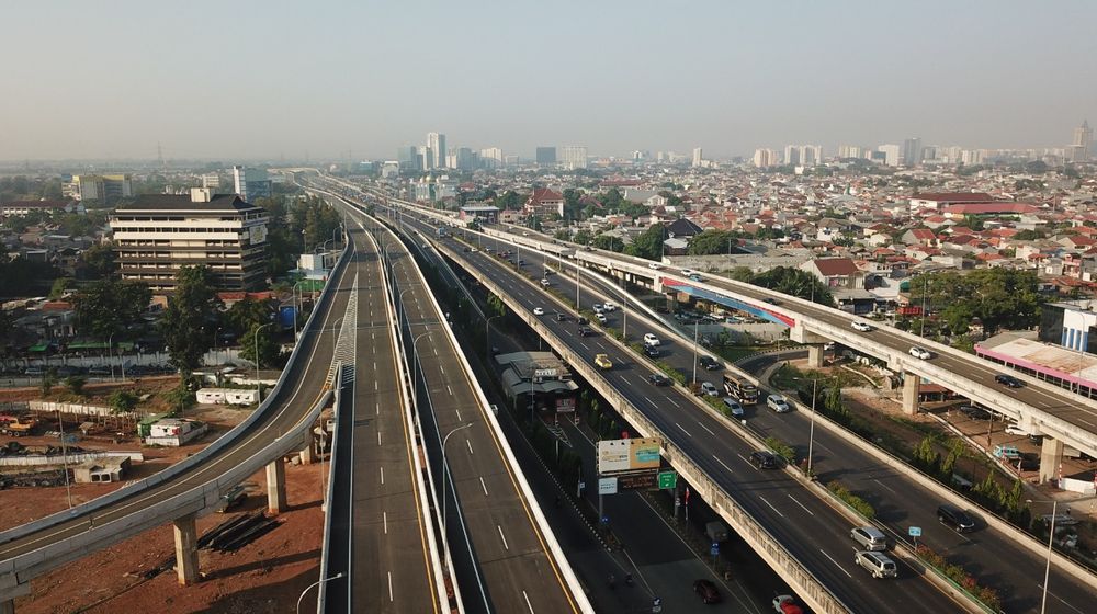 dalam-waktu-dekat-beberapa-ruas-jalan-tol-becakayu-segera-beroperasi.jpg