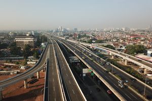 dalam-waktu-dekat-beberapa-ruas-jalan-tol-becakayu-segera-beroperasi.jpg