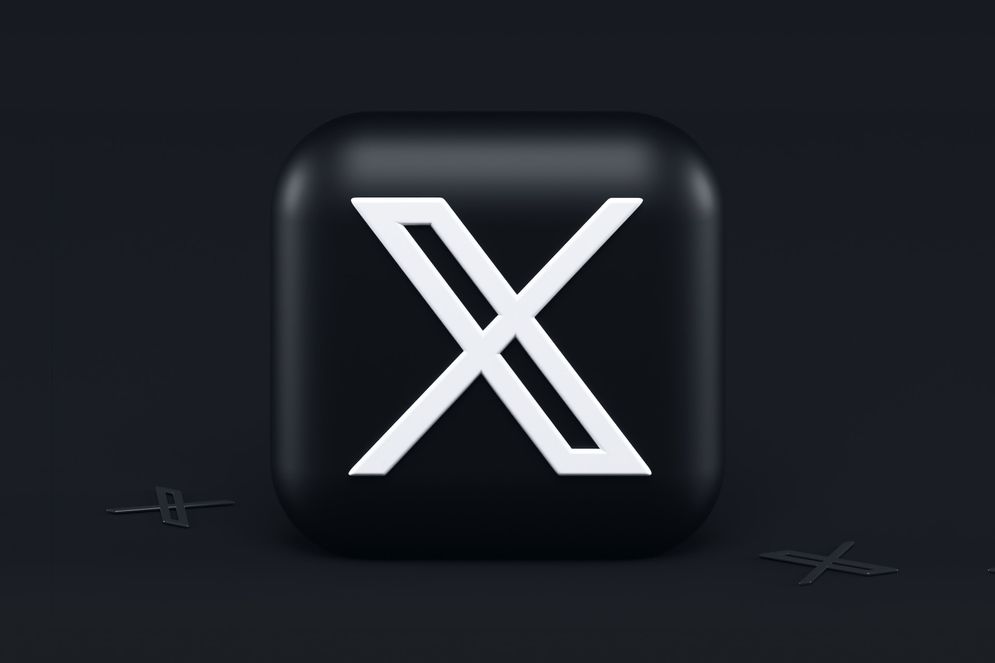 Logo Twitter Baru Dengan Simbol X di Indonesia 