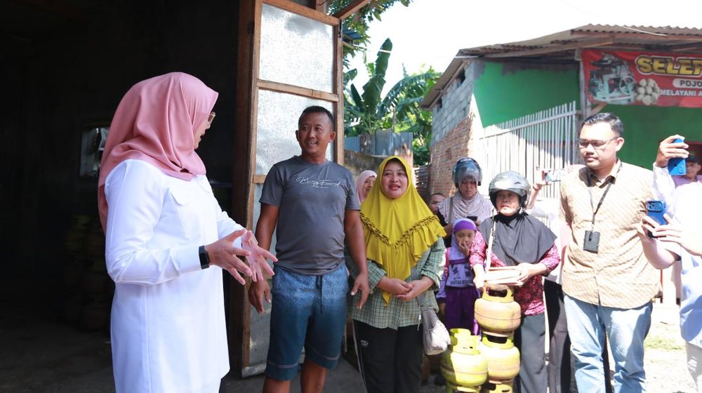Toko Kelontong Kehabisan Stok, Bupati Banyuwangi Bersama Pertamina Cek Kelangkaan LPG