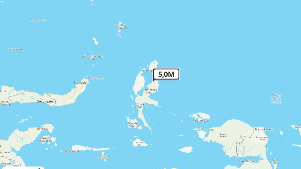 Pusat gempa berada di laut 21 km BaratLaut Halmahera Timur