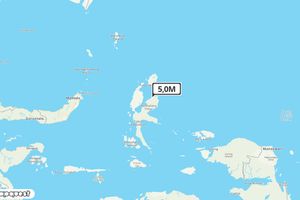 Pusat gempa berada di laut 21 km BaratLaut Halmahera Timur