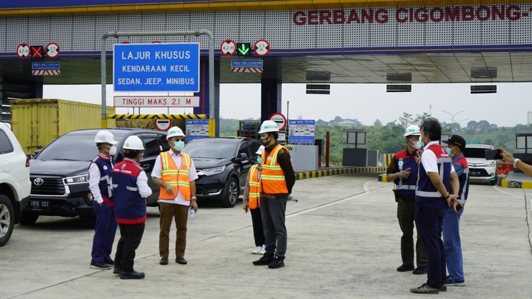 enaga Ahli Utama Kedeputian I KSP Helson Siagian saat mengunjungi tol Bogor Ciawi Sukabumi Seksi II Cigombong-Cibadak 2021 lalu