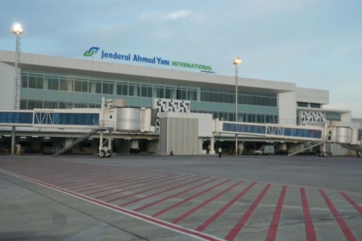 Bandara Internasional Ahmad Yani Semarang.