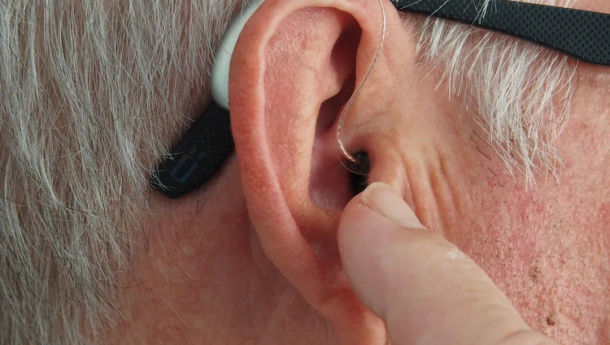 Konsumsi DHA Dapat Bantu Cegah Gangguan Pendengaran