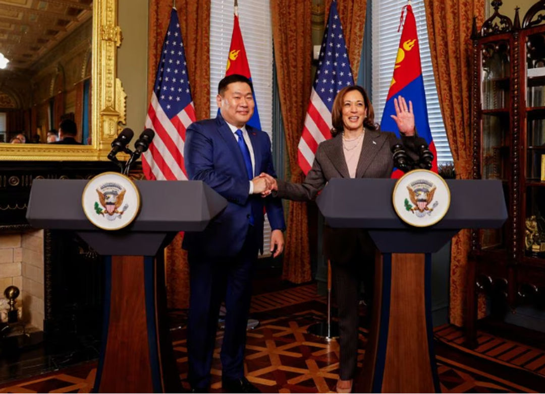 Wakil Presiden AS Kamala Harris dan Perdana Menteri Mongolia Oyun-Erdene Luvsannamsrai