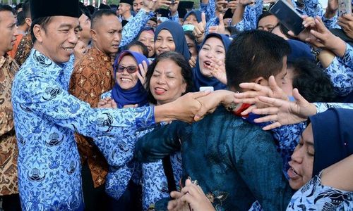 Pemerintah menetapkan 572.496 formasi aparatur sipil negara (ASN) baru pada 2023. Jumlah tersebut terdiri dari 72 formasi instansi. 