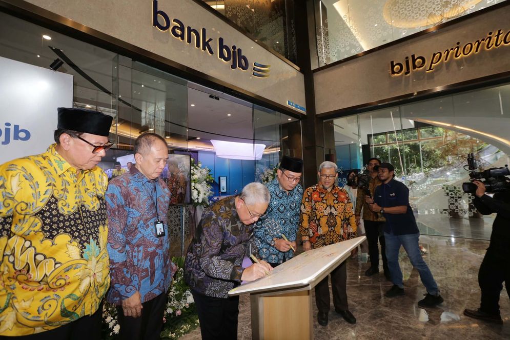 Kantor bank bjb di Gedung T Tower Jakarta Diresmikan, Optimistis Percepat Akselerasi Bisnis