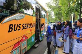 Bus sekolah yang sudah beroperasi di Kota Madiun