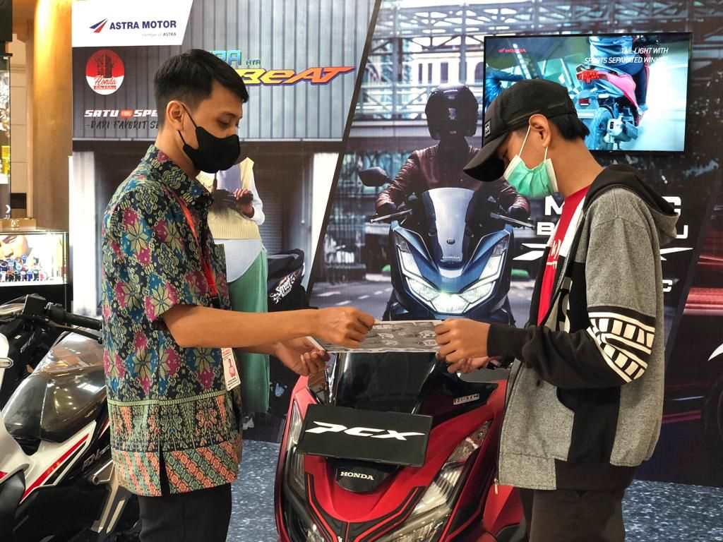 Pada bulan kemerdekaan ini, Astra Motor Kaltim 1 menggelar progran PAHLAWAN alias Paling Hemat Gak Ada Lawan. Main Dealer sepeda motor Honda Kaltim itu memberikan promo untuk pembelian sepeda motor mulai 1-31 Agustus 2023.