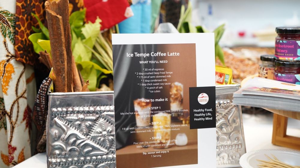 Ice Tempe Coffee Latee, Minuman Perpaduan Tempe dan Kopi.jpeg