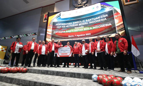 PT Bursa Efek Indonesia (BEI) menandatangani nota kesepahaman dengan Yayasan Bakti Sepakbola Indonesia. Kerja sama ini merupakan bentuk apresiasi dengan menyerahkan nyaris sebesar Rp20 miliar untuk kesejahteraan dan kemajuan sepakbola Tanah Air.