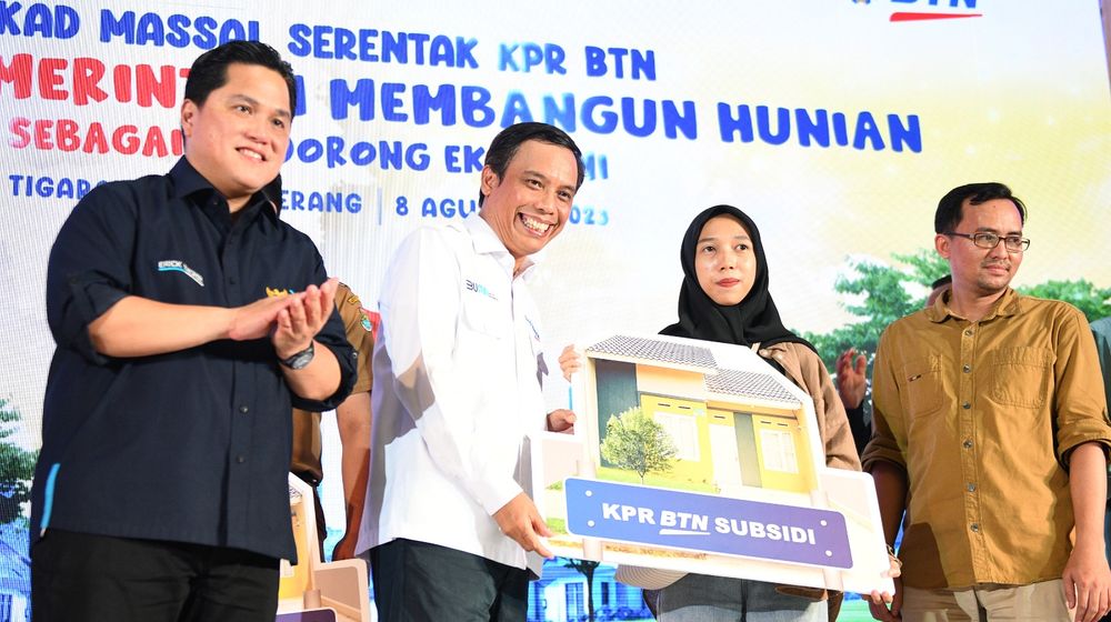 PT Bank Tabungan Negara (Persero) Tbk (BTN) menggelar akad Kredit Pemilikan Rumag (KPR) massal serentak di seluruh Indonesia untuk sekitar 10.000 unit rumah pada Selasa, 8 Agustus 2023. 