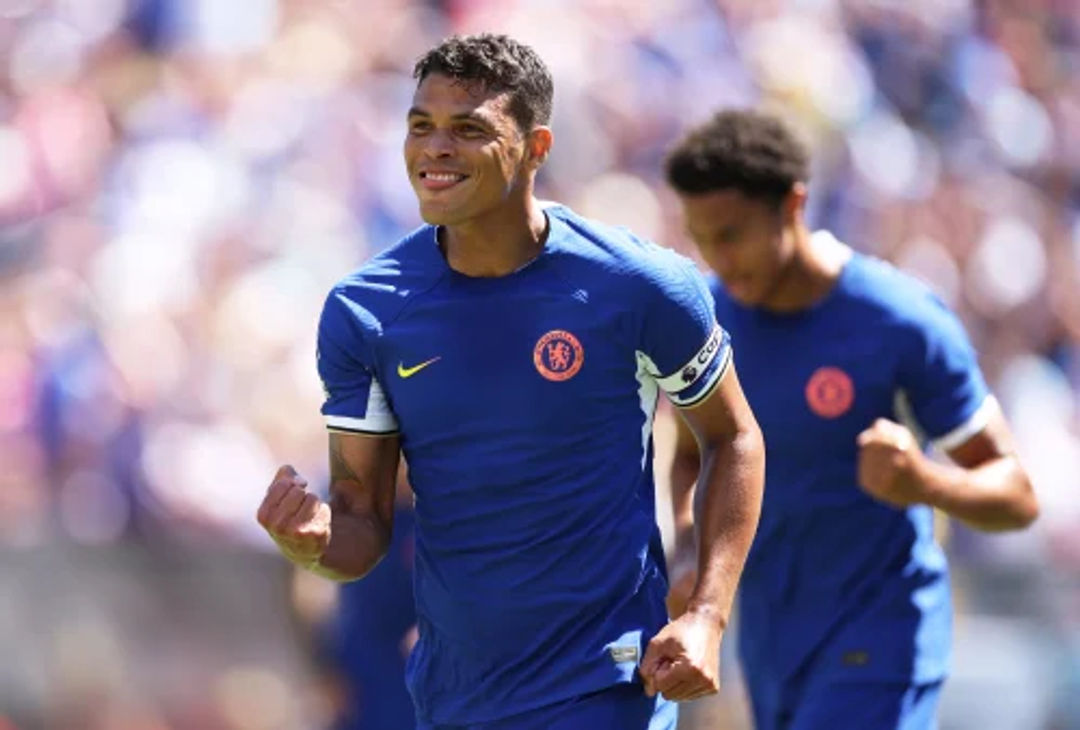 Thiago Silva pemain Chelsea 