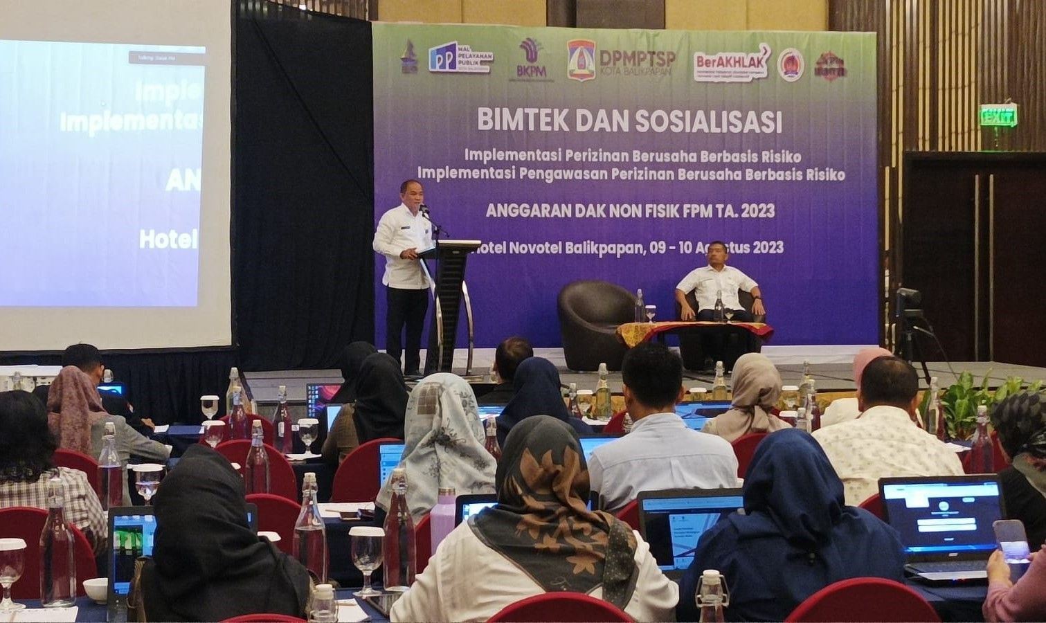 Tingkatkan Kesadaran, Pelaku Usaha Ikuti Bimtek Implementasi Perizinan Berusaha Berbasis Risiko  