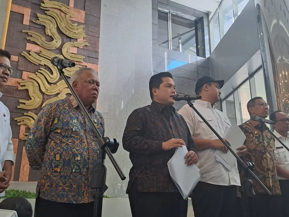 Ketua Umum PSSI Erick Thohir mengatakan pembukaan Piala Dunia U-17 bakal dilangsungkan di Jakarta International Stadium (JIS). Sementara itu, penutupan akan dilakukan di Stadion Manahan, Solo.