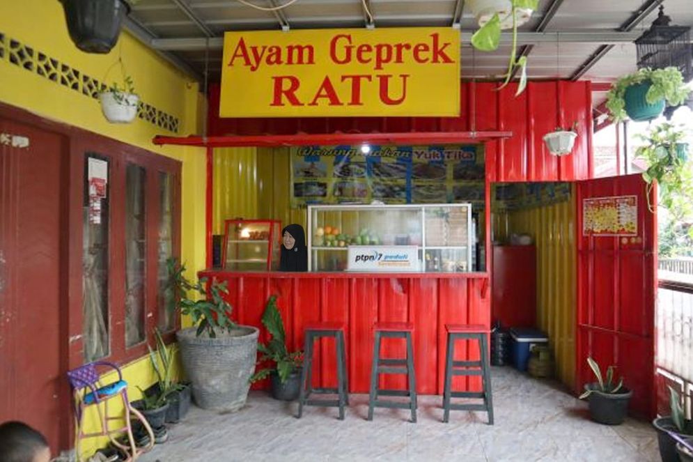 Mitra binaan PTPN VII Ayam Geprek Ratu