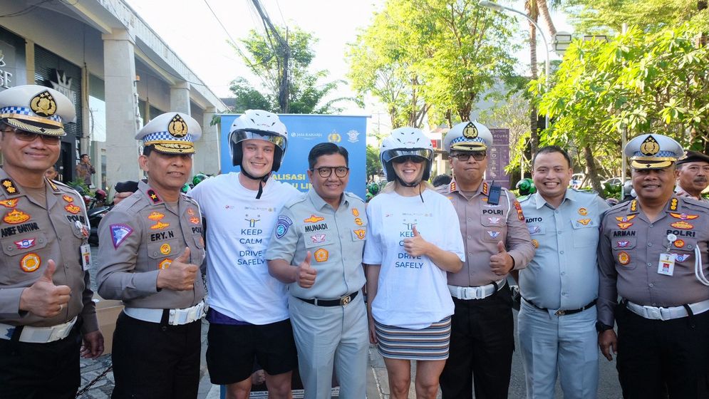 Jasa Raharja bersama Korps Lalu Lintas Polri dan Kepolisian Daerah Bali (Polda Bali) menggelar kampanye keselamatan lalu lintas dengan sasaran utama wisatawan asing