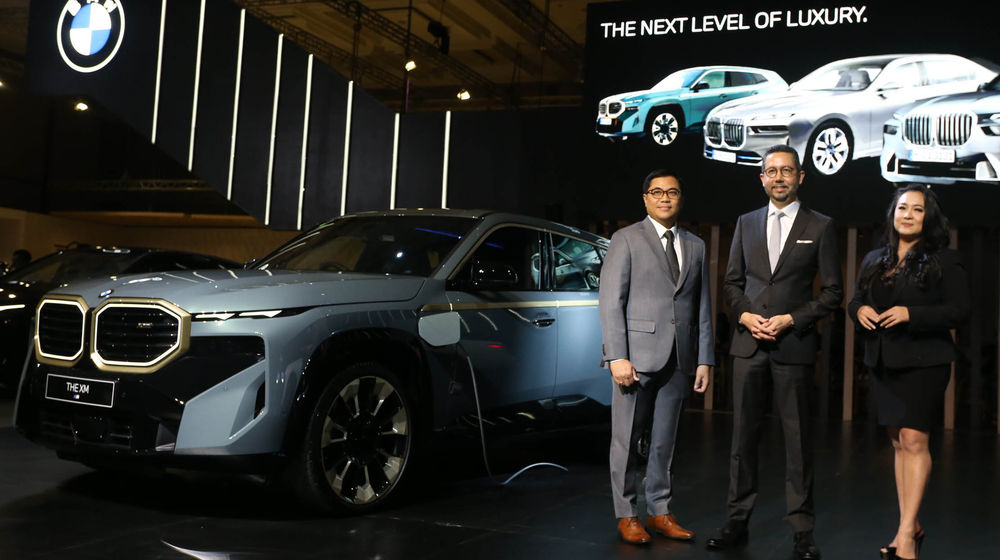 Peluncuran BMW Hybrid - Panji 1.jpg