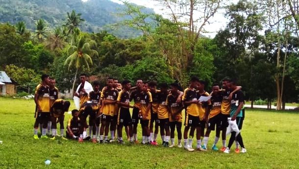 LPI Kota Komba Selatan di Matim Berakhir, SMA Negeri 6 Kisol Jadi Juara I