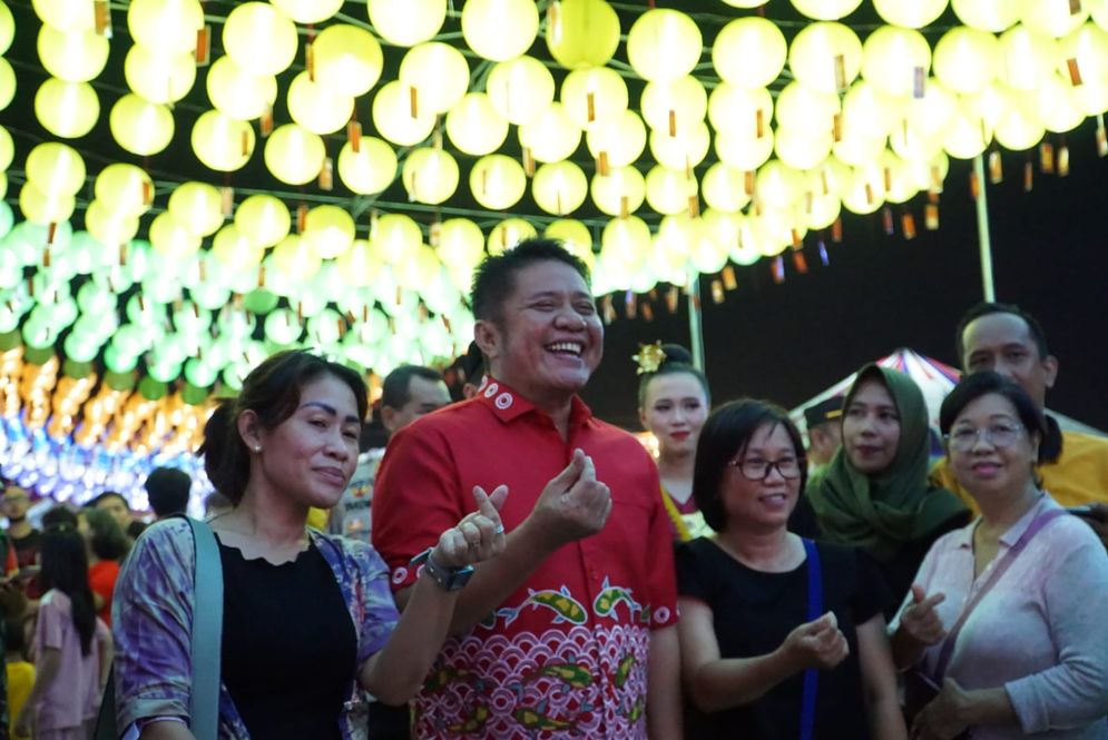 Gubernur Herman Deru Buka Sriwijaya Lantern Festival Sebagai Destinasi Wisata  Budaya Terlengkap di Kota Palembang