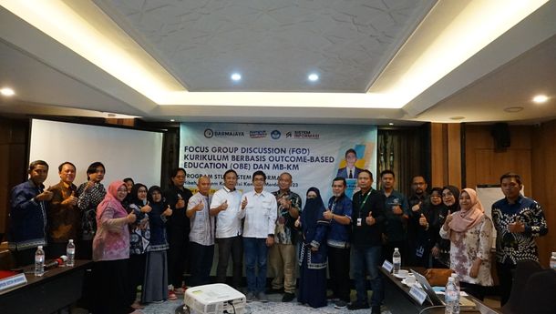 Prodi Sistem Informasi IIB Darmajaya FGD Kurikulum Berbasis OBE dan MBKM