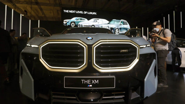 Mewah dan Ikonik Inilah Tampilan 3 Mobil Baru BMW di GIIAS 2023