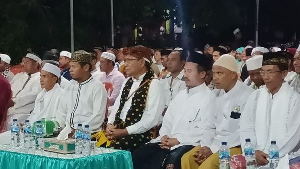 Bupati Nagekeo Johanes Don Bosco Do Hadiri Istighotsah Akbar 1 Abad Nahdhatul Ulama