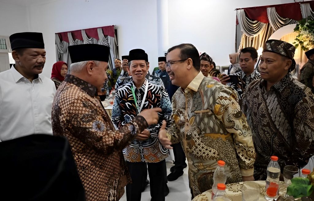 Gubenrur Isran Noor membuka Rapat Koordinasi Baznas se Kalimantan Timur di Kota Bontang. (Foto: Biro Adpimprov Kaltim)