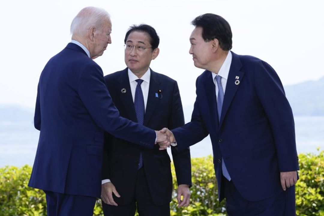 Presiden AS Joe Biden, Perdana Menteri Jepang Fumio Kishida dan Presiden Korea Selatan Yoon Suk Yeol