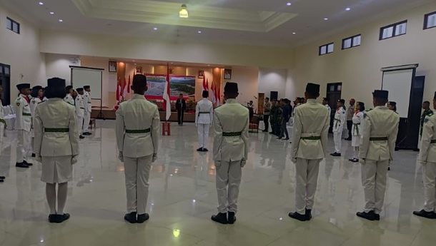 Bupati Nagekeo Kukuhkan Paskibra untuk HUT Kemerdekaan RI ke-78