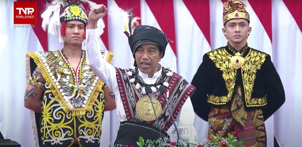 Presiden Jokowi saat menyampaikan pidato pada Sidang Tahunan MPR RI dan Sidang Bersama DPR RI dan DPD RI dalam rangka HUT Ke-78 Proklamasi Kemerdekaan RI, di Ruang Rapat Paripurna, Gedung Nusantara MPR/DPR/DPD RI, Senayan, Jakarta, Rabu 16 Agustus 2023.