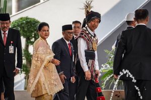 Presiden Jokowi dan Ibu iriana.jpg