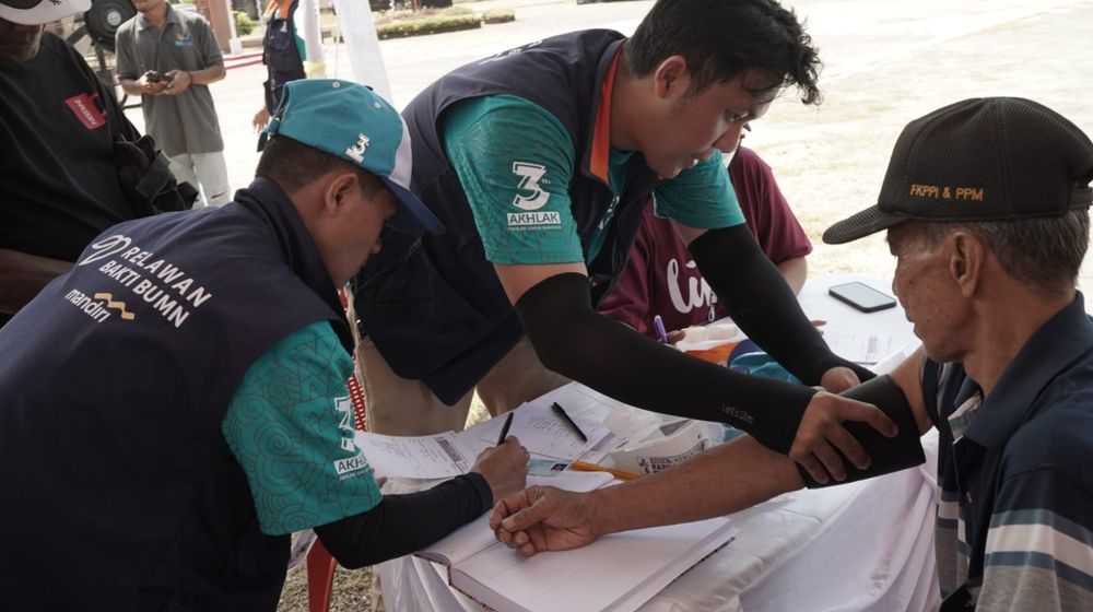 Rayakan Semangat Kemerdekaan, Bank Mandiri Dorong Peningkatan Kesehatan di Jayapura