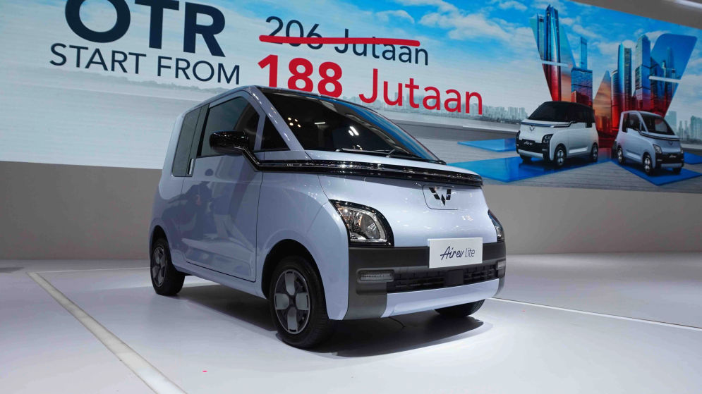 Wuling Motors (Wuling) resmi meniagakan varian terbaru dari kendaraan listrik pertamanya di Indonesia, yakni Air ev Lite dalam ajang GIIAS 2023. 