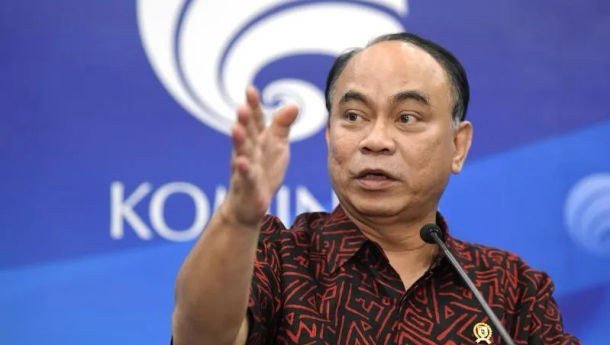 Menkominfo Budi Arie Sebut Judi Online dan Pinjol Bak Lingkaran Setan